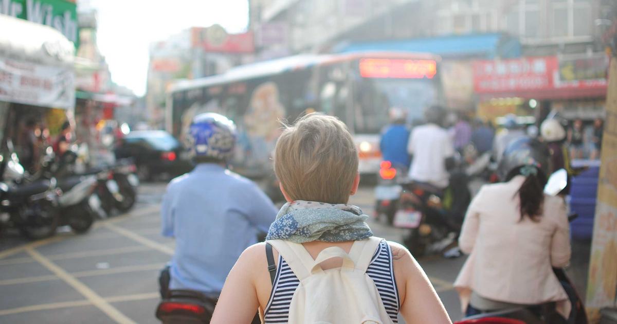 Low-Cost AI Prompts, Agents, and Skills: A Cannabis Delivery Owner’s Guide to Working Smarter